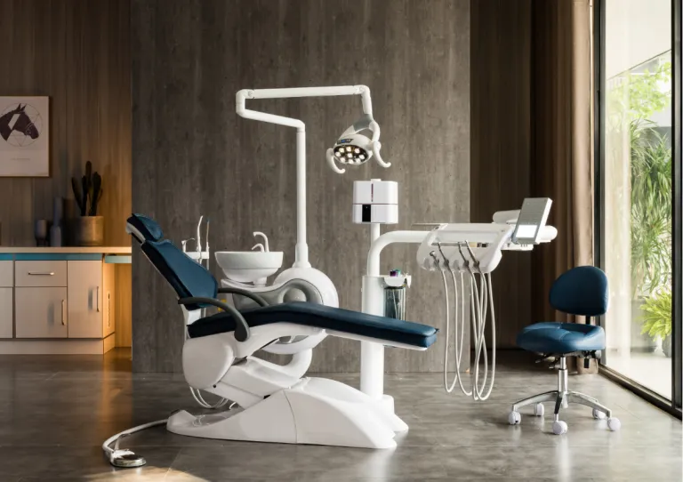 YAYIDA dental chair equipment Luxury Floor type stable structure disinfection dental chair unit with LED light sensor